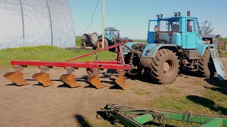 Навешиваем плуги на два Т-150К. Покраска фронтального погрузчика ТО-30. (59,60-День 3-Сезона)