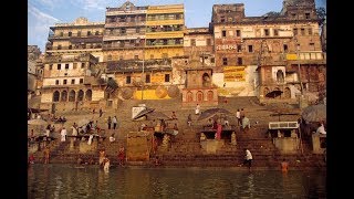 Varanasi:  le Gange, Sarnath, la crémation