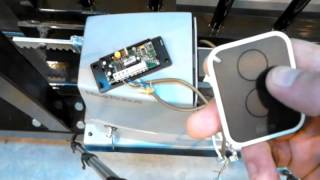 Nice Quick Vid: ON2E remote control to a FLOX2R and an OXI in mode 2.
