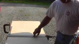 How to use a circular saw cutting plywood