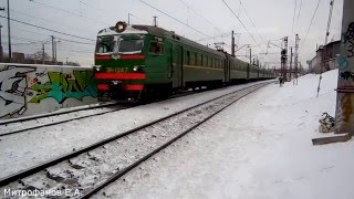 Электропоезд ЭР2-1247 (ТЧ-22) пригородный поезд № 6358/6357, сообщением Щербинка - Нахабино.