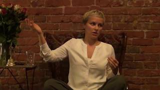 Маджа (Каролина Стеклова). Сатсанг «Модератор Матрицы» Москва 06.10.2015
