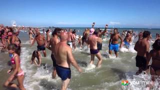 ferragosto 2014 nella spiaggia di rimini