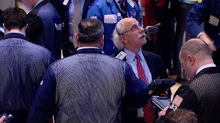 Dow Higher on Strong U.S. Manufacturing, Lower Jobless Claims