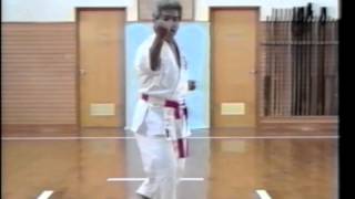 Hanshi Seiei Nakaza  performs Kusanku Sho