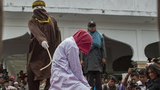 Топ 9 Самых зверских наказаний за супружескую измену для женщин