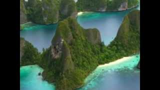 ラジャアンパット空撮(1) Aerial View of Raja Ampat(1)