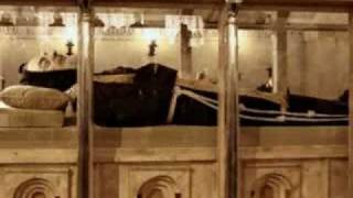 Incorrupt Body of St.Padre Pio www.we4christ.com