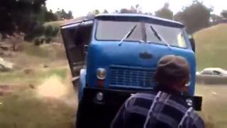 БУ тягач МАЗ сбросил свой прицеп, грузовые автомобили
