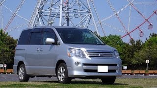 トヨタ・ノアAZR60後期型：走行20万キロでも快調！Toyota Noah AZR60 2005年