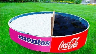 Experiment Coca cola and Mentos in the Pool