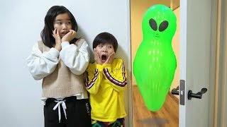 風船がエイリアン？ ねみちゃんを助け出せ！ カフェ 食い脱げ 注意！！ レストラン こうくんねみちゃん