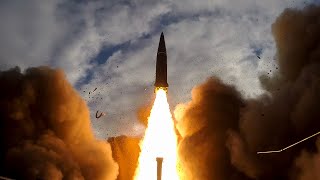 Учебно-боевой пуск ракеты ОТРК «Искандер-М» в рамках контрольного учения в Оренбургской области