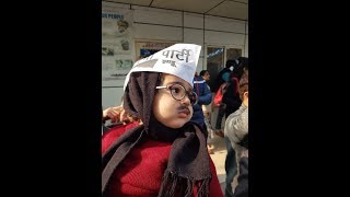 A little fan of Delhi Chief Minister Arvind Kejriwal shows up at the AAP office, New Delhi| TV9News