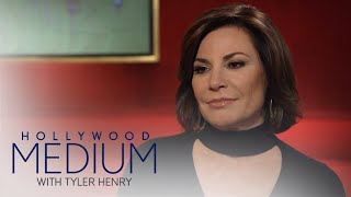 Tyler Henry Connects Luann de Lesseps to "Brilliant" Friend | Hollywood Medium with Tyler Henry | E!