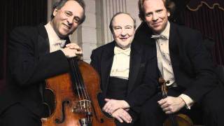 Haydn J. - Piano Trio No-44 E-dur (Hob. XV No.28) - Beaux Arts Trio (1971)