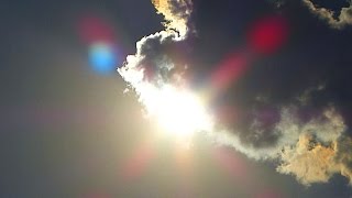 Футаж Солнце за Тучами. Солнце Выходит из-за Туч. Солнце и Тучи. Футажи для видеомонтажа