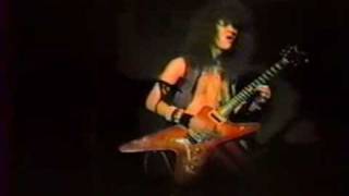 Dimebag Darrell playing Randy Rhoads