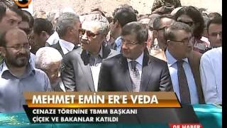 24 Spikeri Şule CENGİZ dedesinin cenaze haberini sunarken duygulandı