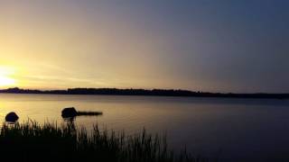 Закат  и радуга на берегу реки Волги.красота природы.