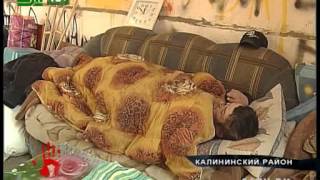 Жуть!  Мать и сын инвалид живут на улице