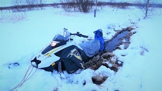 Снегоход  Стелс Капитан провалился в болото Проблемы