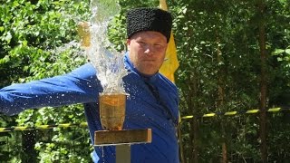 Мастер-класс казаков Алушты: рубка шашкой, фланкировка нагайкой и волчаткой