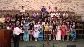 26.05.2013г Выпускники воскресной школы - Мариуполь Церковь "Вифания"