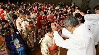 チャペルで成人式　大阪
