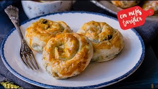 El Açması Oklava Kullanmadan Pratik Ispanaklı Börek Nasıl Yapılır? Kolay Ispanaklı Börek Tarifi