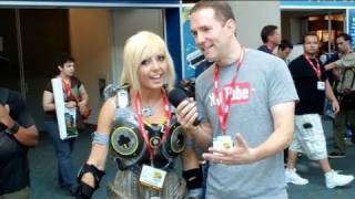 Jessica Nigri Cosplay Hot Chick at Comic-Con