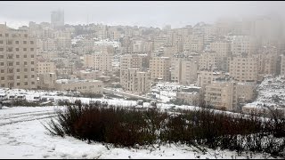 جولة في مدينة رام الله وتساقط الثلوج