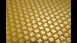Вощина с увеличенной ячейкой 5,6мм.