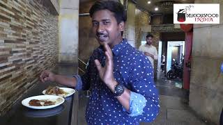 114 Years Old Tunday Kabab at Tunday Kababi Lucknow  |Best mutton galouti kabab| indian street food