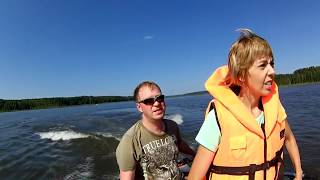 Как ходит лодка ПВХ Reef 320KC под мотором SUZUKI dt15, SOLAS 10 шаг.