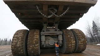 САМЫЕ БОЛЬШИЕ МАШИНЫ В МИРЕ! ТОП САМЫХ БОЛЬШИХ САМОСВАЛОВ НА ПЛАНЕТЕ.VERY BEST, THE BIGGEST CARS