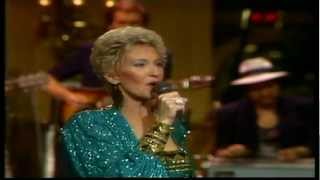 Tammy Wynette and Country Sisters - Legends In Concert