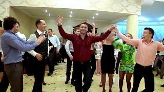 NUNTA ANULUI 2011Chisinau 7 -|Formatia Basarabia|+(373)79255872