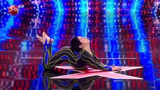 El impresionante contorsionista Fernando González - TALENTO CHILENO 2013