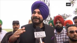 Navjot Singh Sidhu offers prayers at Dera Baba Nanak shrine in Gurdaspur