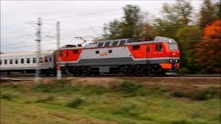 ЭП2К-146 с поездом №045A Санкт-Петербург – Иваново на станции Колпино