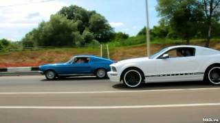 Ford Mustang GT Fastback [1968] & Ford Mustang V [2004] (Krasnodar)