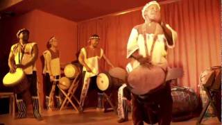 Trailer Famoudou Konate et Famille Trommelpalast 2010