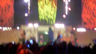 Admiral T ft DJ Mike One - Oh Yeah. La Nuit d'Outre Mer @ Bercy Paris 2011