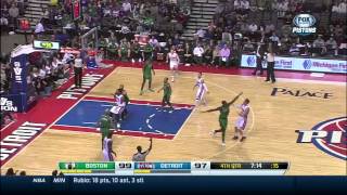 Peyton Siva sparks the Pistons' 4th quarter comeback