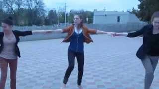 Болгарское хоро учеников на перемене 2 часть!!! с.Кулевча
