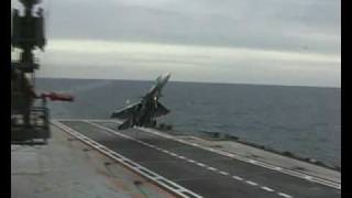 Su-33 Unsuccessful cobra landing attempt - Admiral Kuznetsov (RuAF)