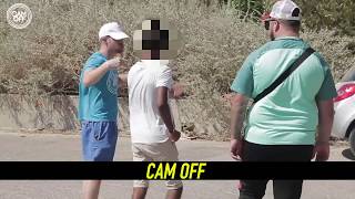ELLE TROMPE SON MEC DANS LA VOITURE DEVANT NOS YEUX ! ( CAM OFF )
