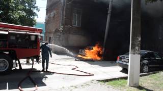 В Ейске сгорел автомобиль