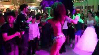 show de mulatas e malandro Apito de Mestre - Show Bateria de escola de samba em casamento